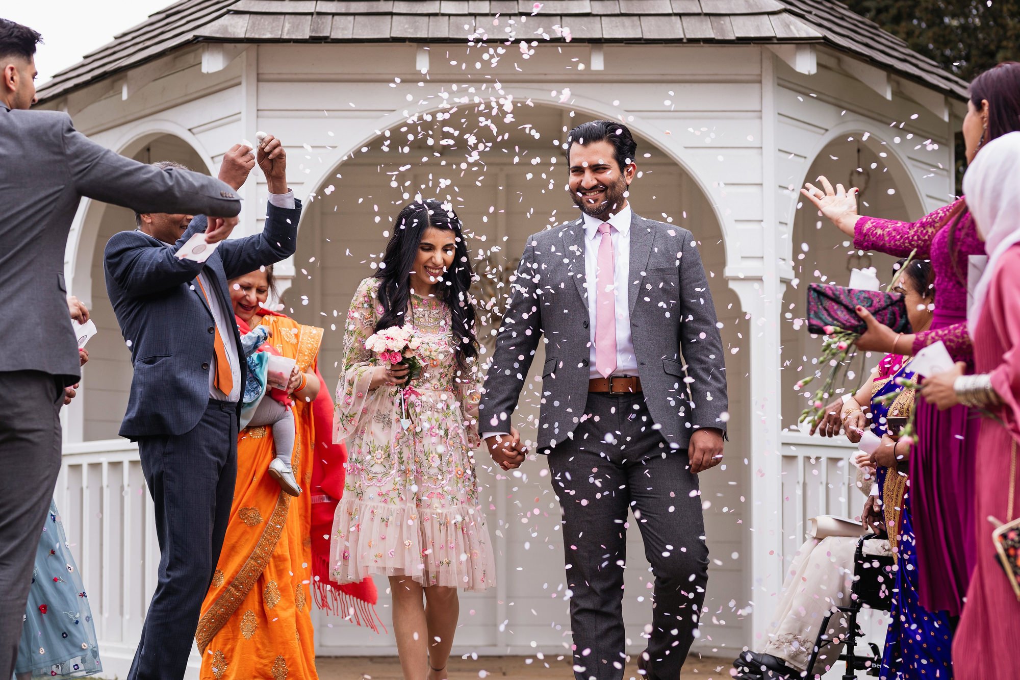 Leicester Registry Office, Glenfield, confetti, Leicester Asian Wedding Photographer