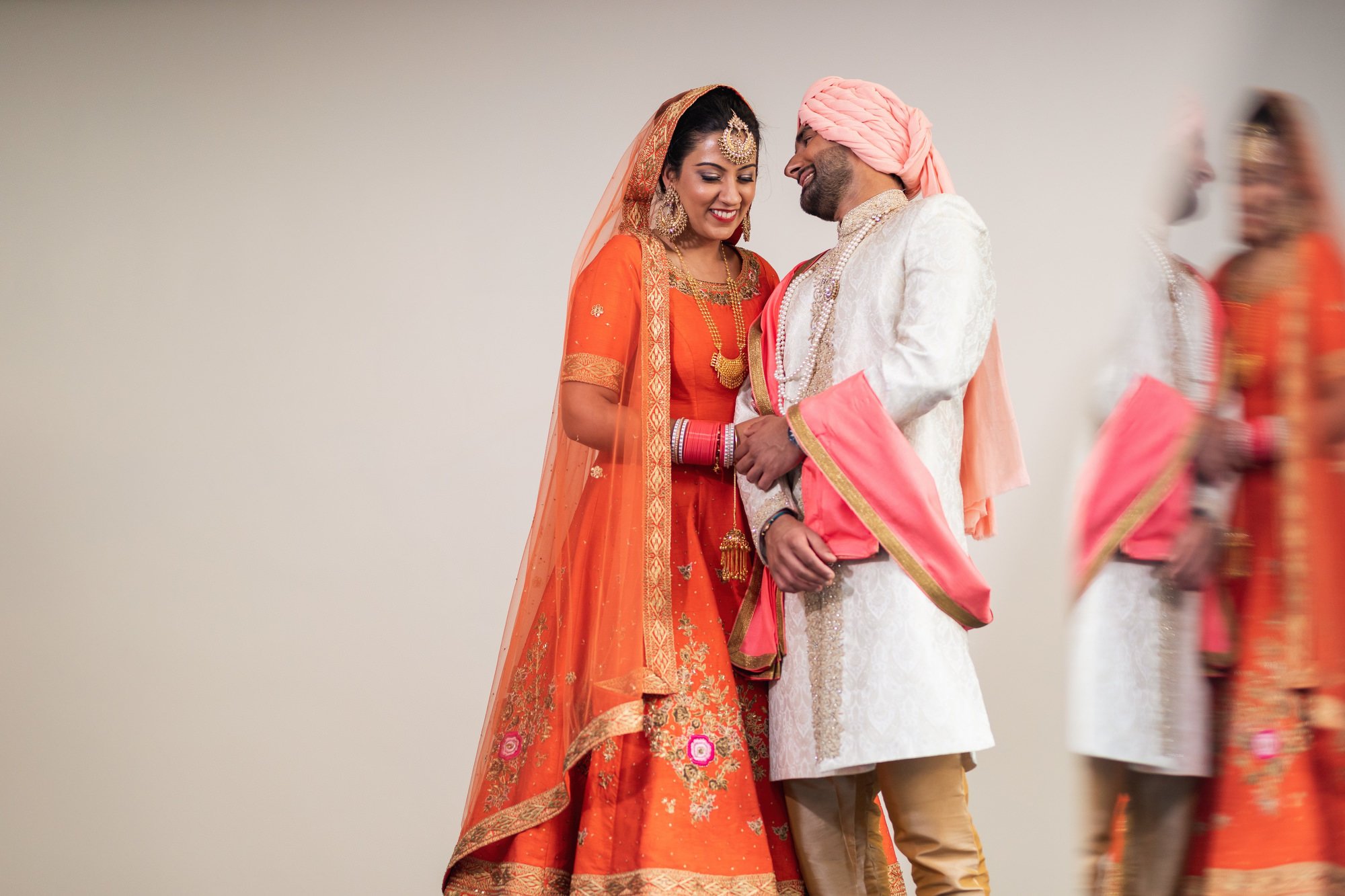 Guru Nanak Sikh Academy, London, couples portraits, Sikh wedding photographer