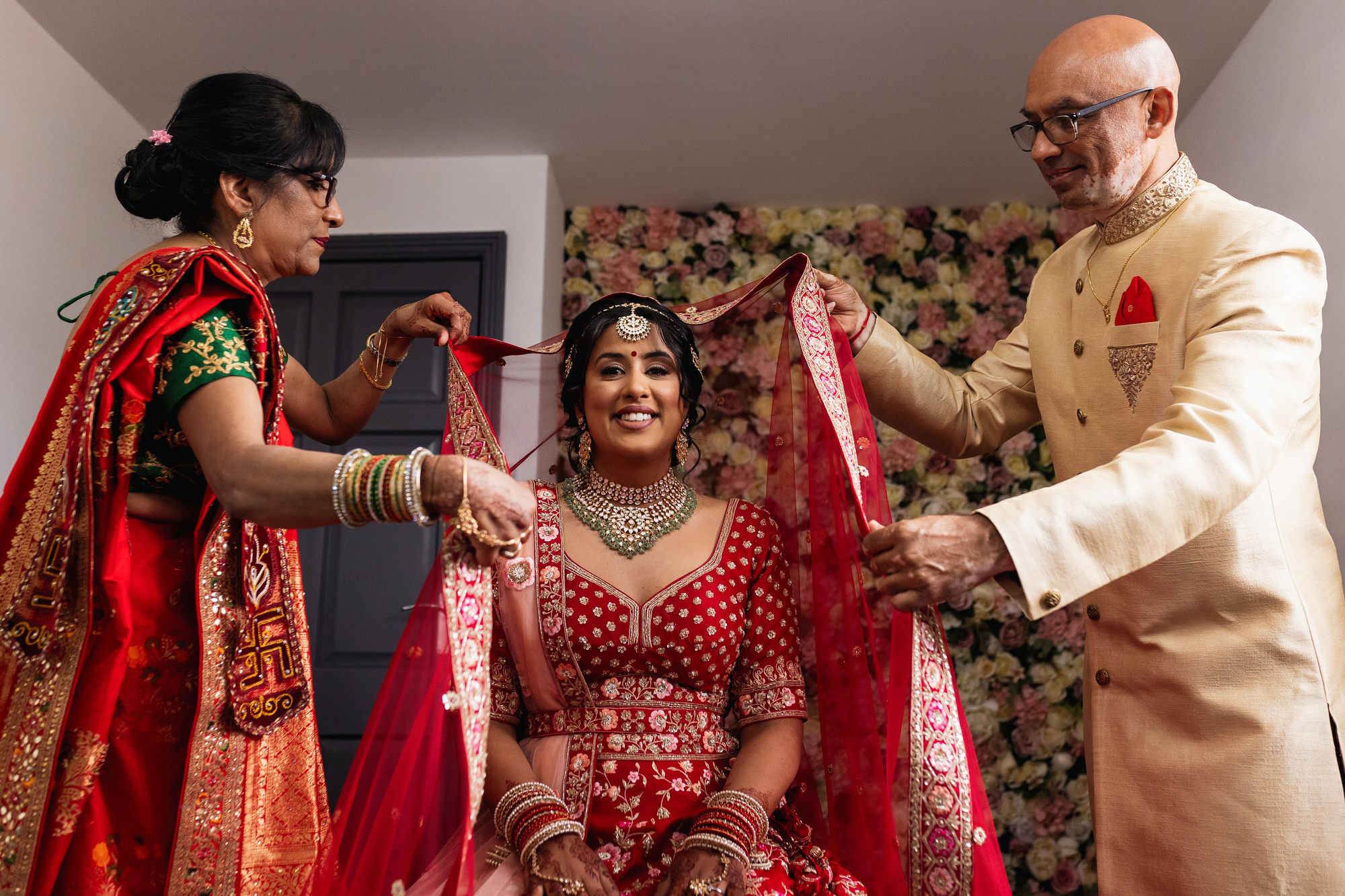 The Lakeside Suite, Leicester, Best Asian Wedding Photographer, brides chunni
