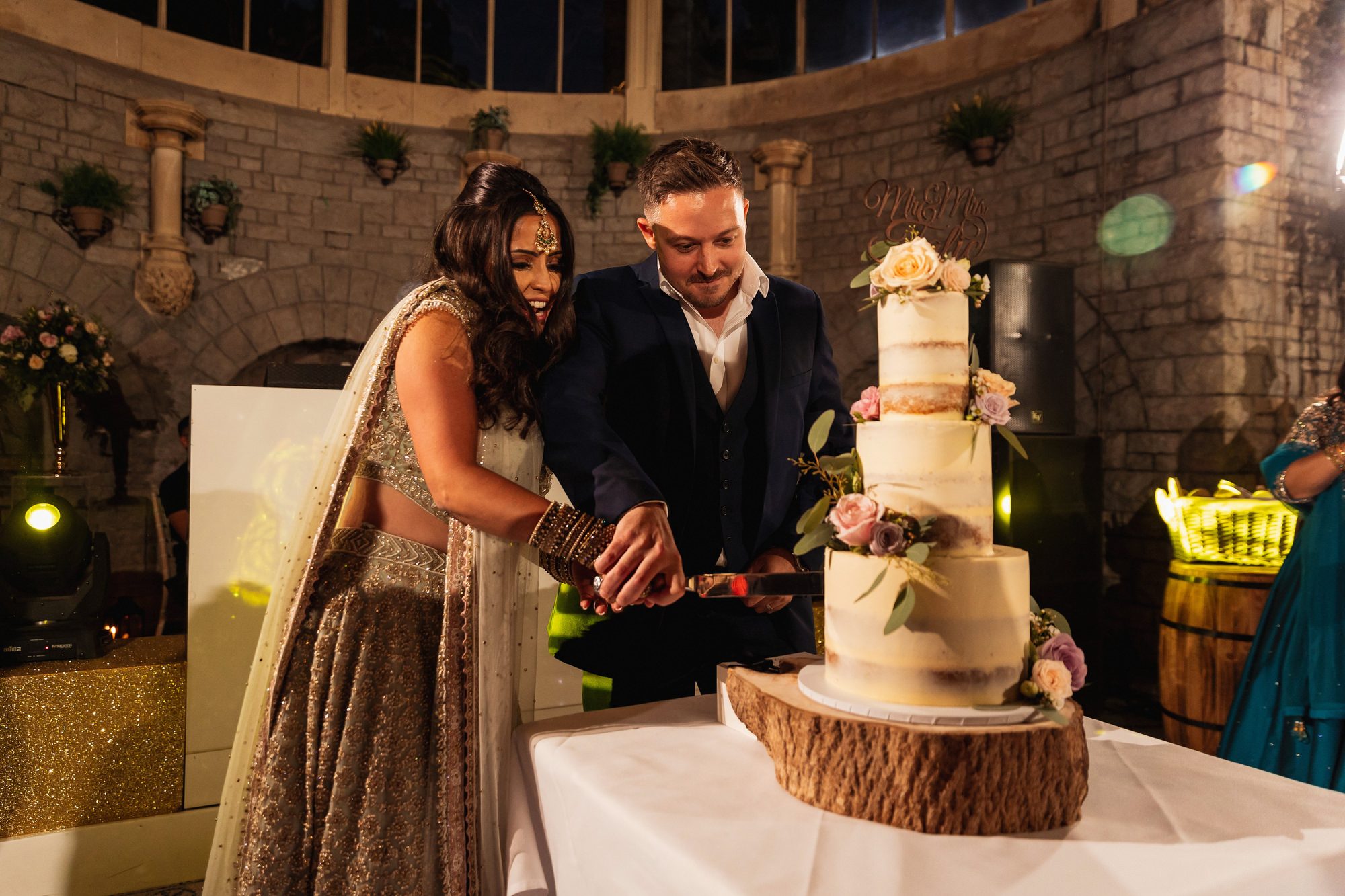 De Vere Tortworth Court, Bristol, Fusion Wedding, Civil wedding, cake Tortworth