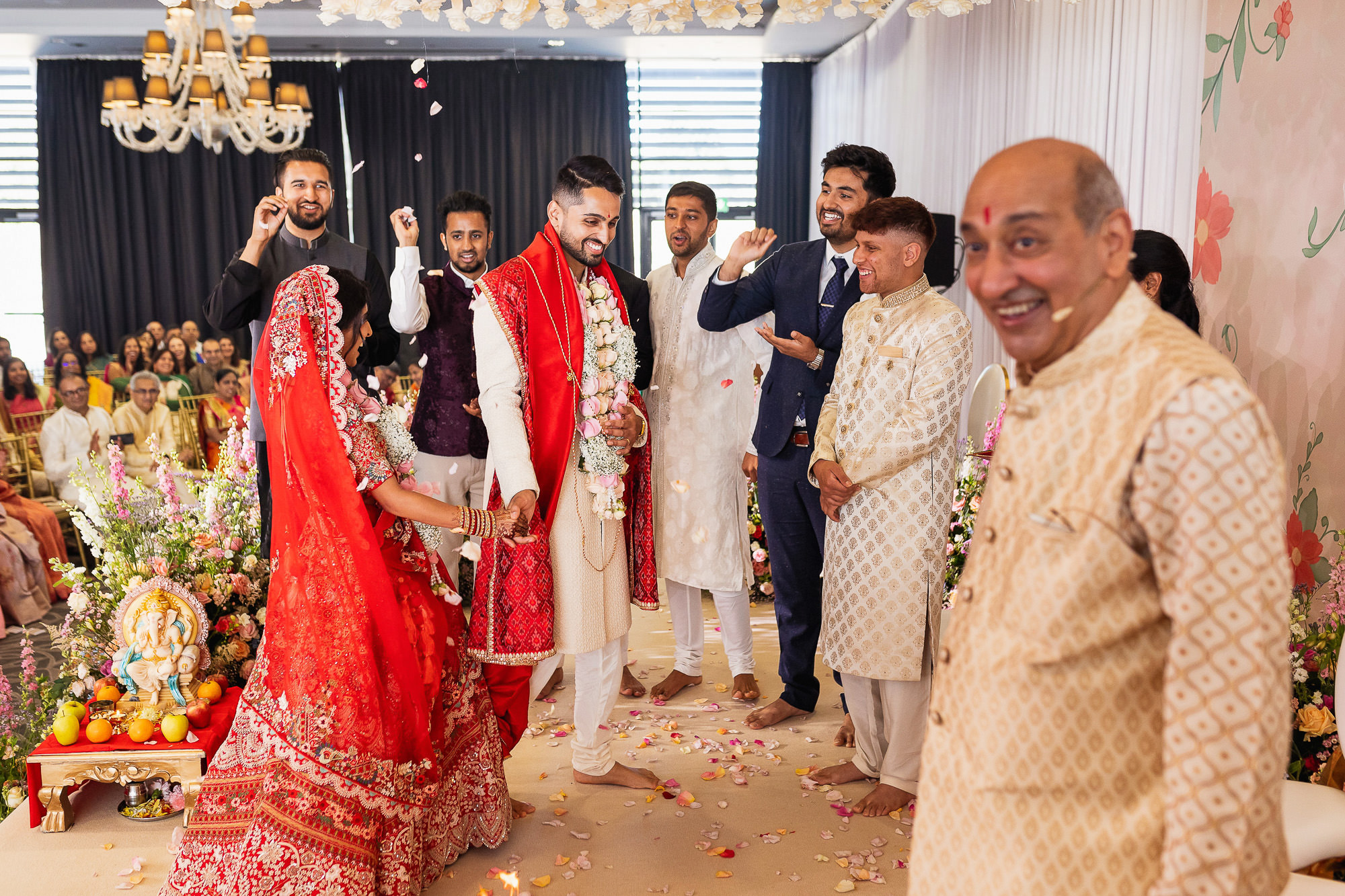Hindu Wedding & Reception, Hilton Syon Park, London, pheras