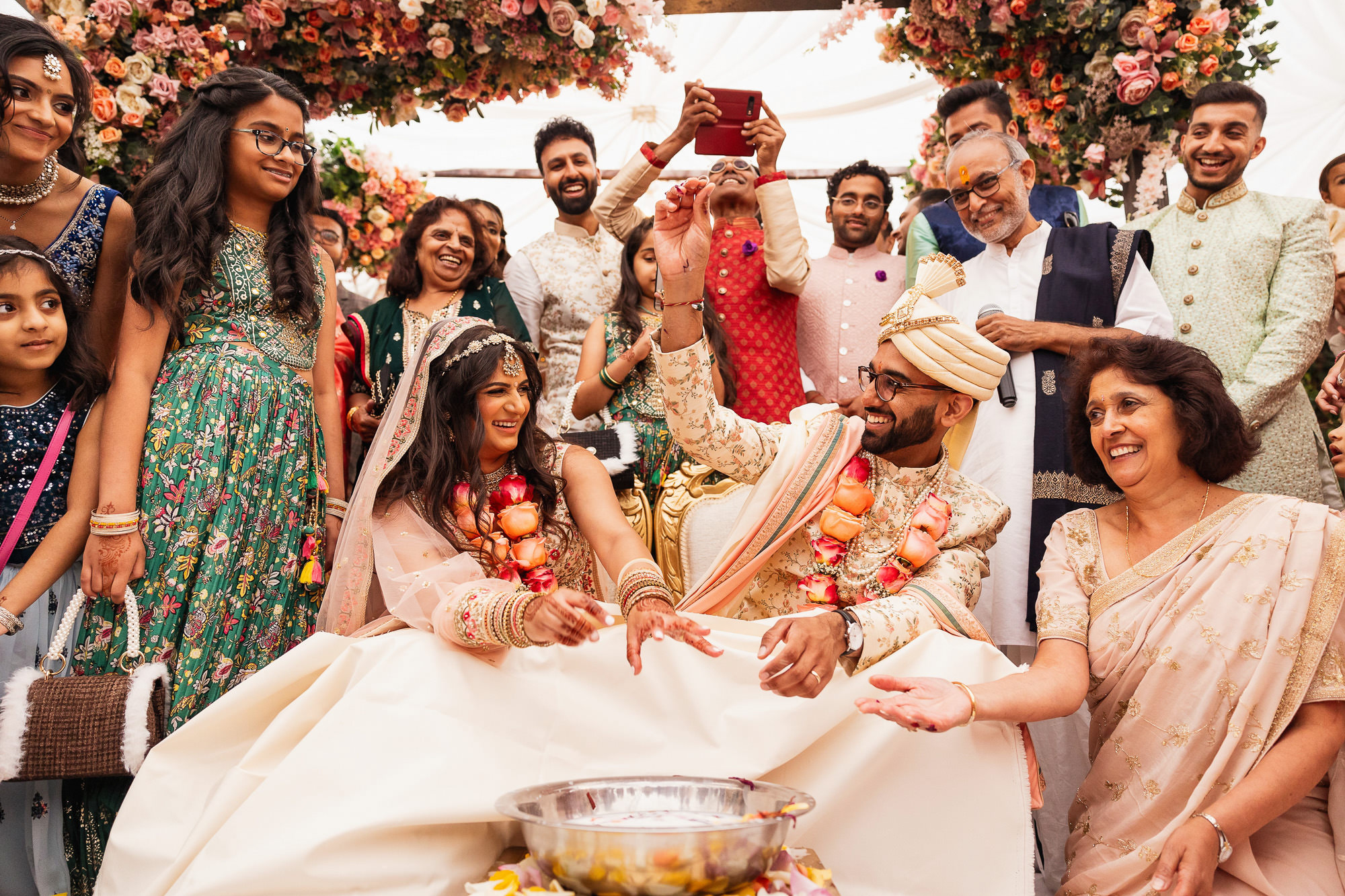 Northbrook Park, Hindu Wedding & Reception, Documentary Wedding Photographer, koda kodi